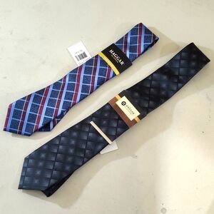 NWOT Haggar Men's Neckties Brand New & Never Worn with Silver Tie Clip